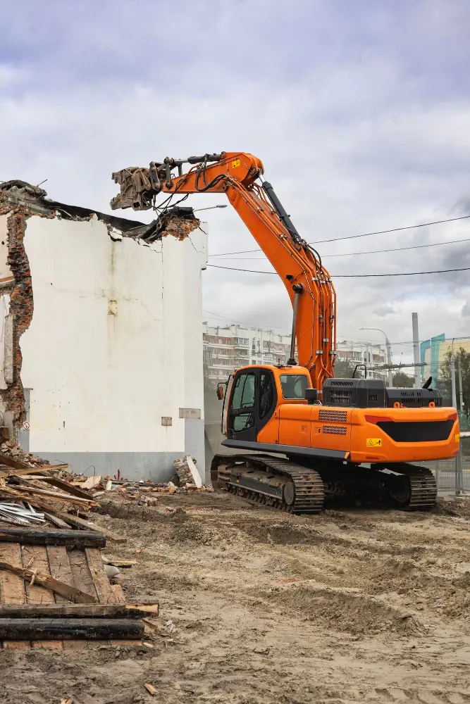 Travaux de démolition près de Draguignan